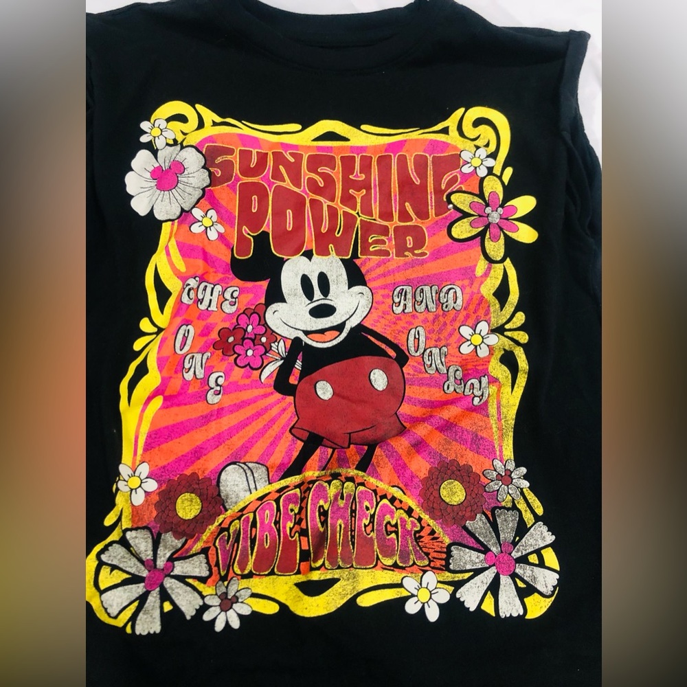 🌺Disney/Mickey Mouse Muscle Tee🌺Measurements in Photos🌺